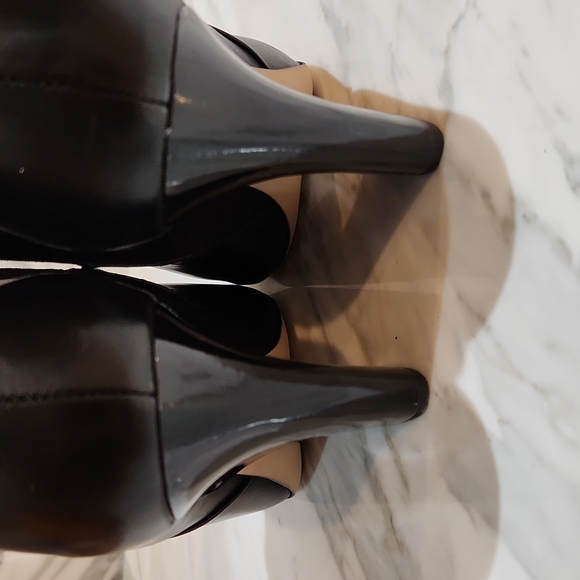 Tory Burch lila pointed toe bootie sz - Picture 9 of 13